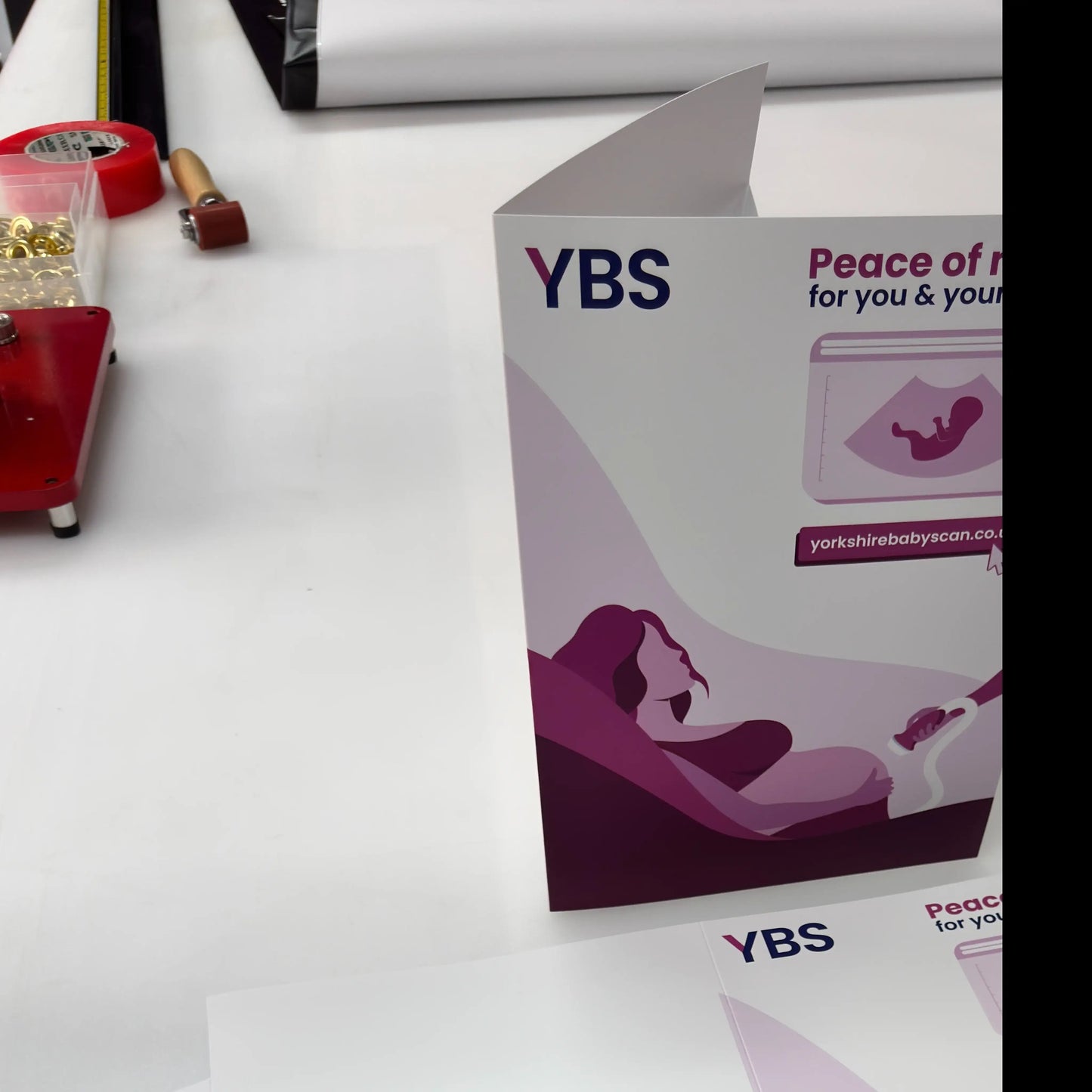 Custom Printed Presentation Folders | Interlocking, 0–10mm Gutter — York Print